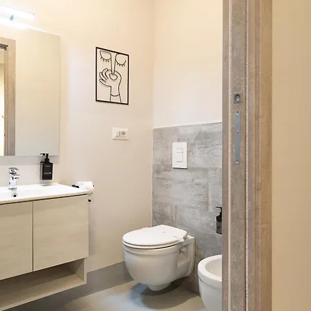Residenza Tor Vergata 2025 Гостевой дом 4*