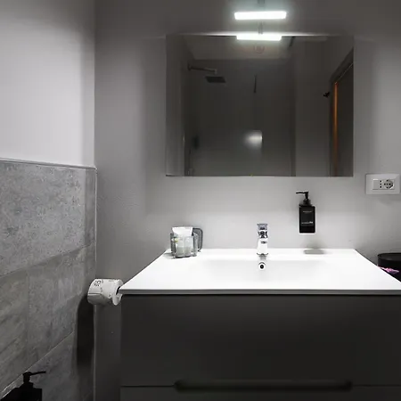 Residenza Tor Vergata 2025 Рим
